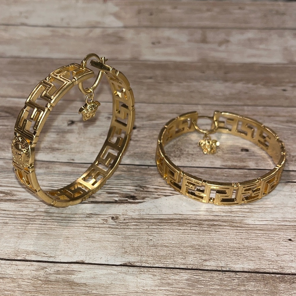 Fendace FENDI x Versace large golden hoop Earrings w/ Medusa charm